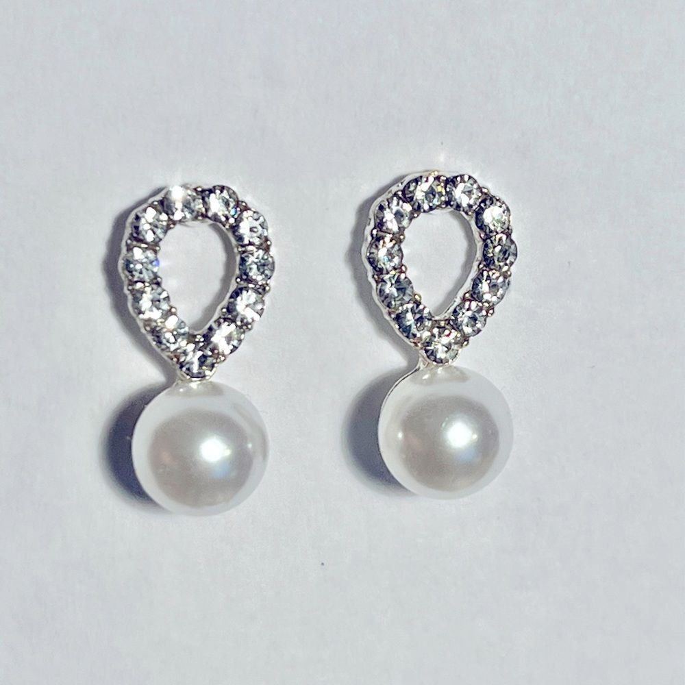 Earrings- Forever Pearl